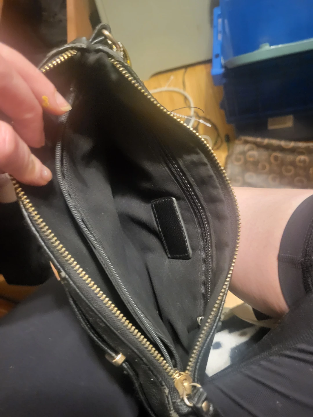 Michael Kors Black Leather Clutch Wallet - photo 4