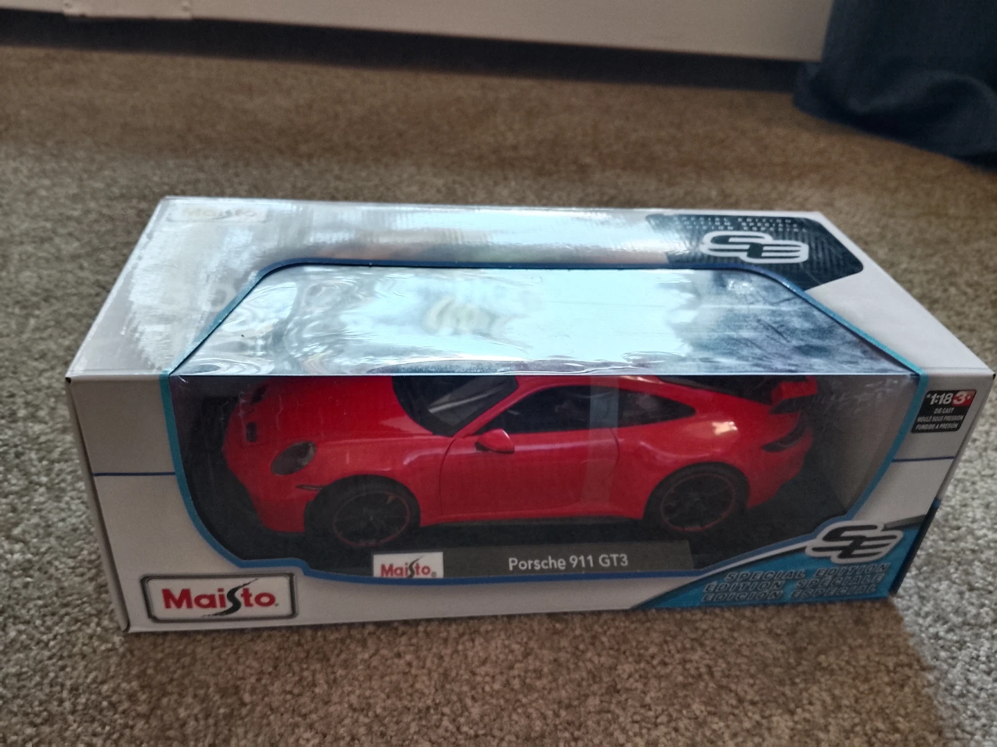 Special Edition Die-Cast Model Cars - photo 4