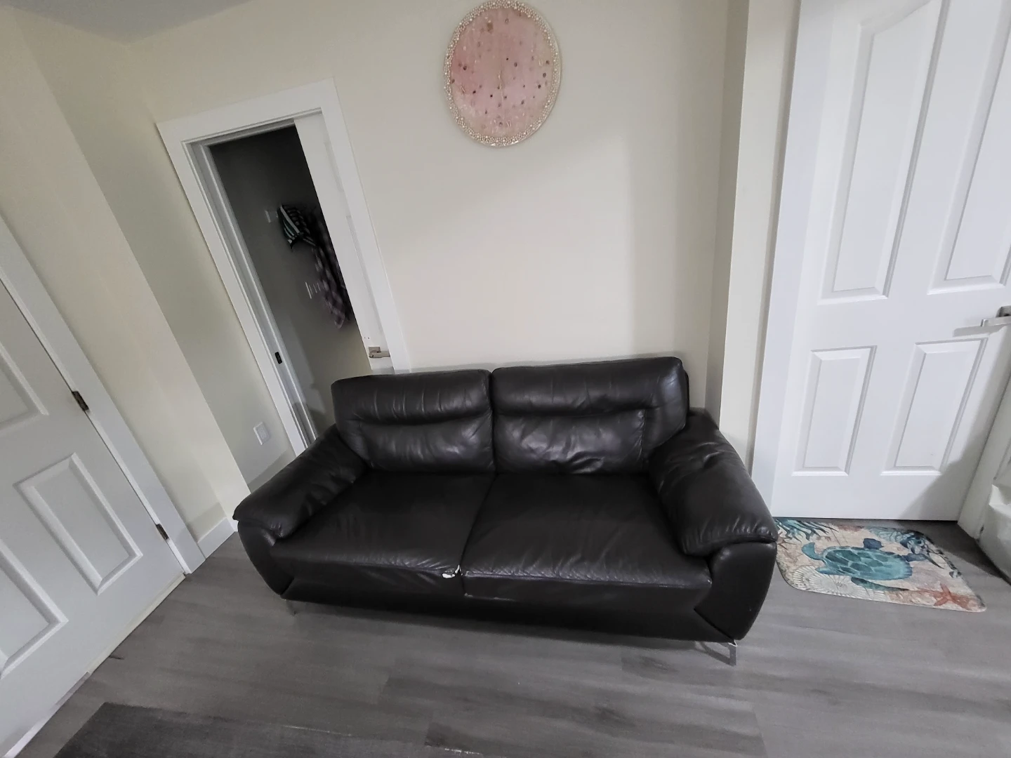 Dark Brown Leather Loveseat Sofa - photo 2