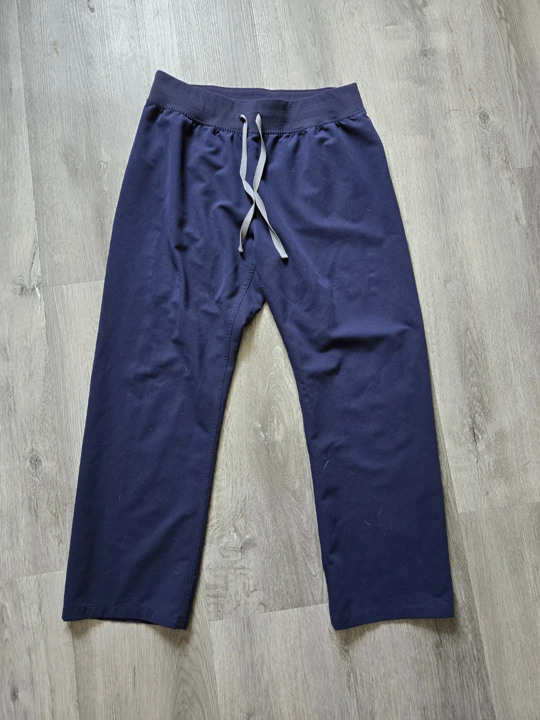 FIGS Navy Scrub Pants size womens M
