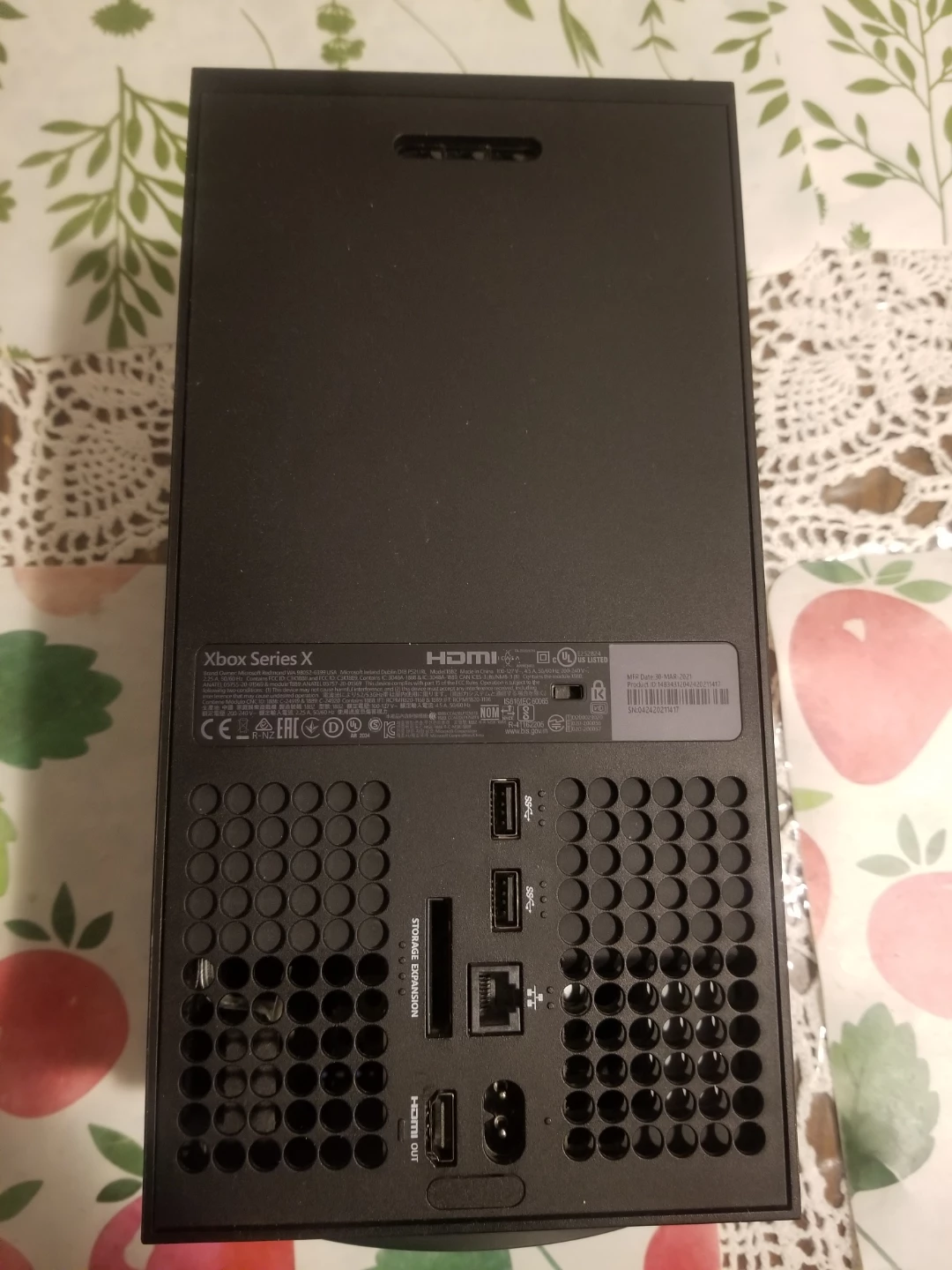 Xbox Series X 1TB Console Bundle with Games and Accessories - photo 5
