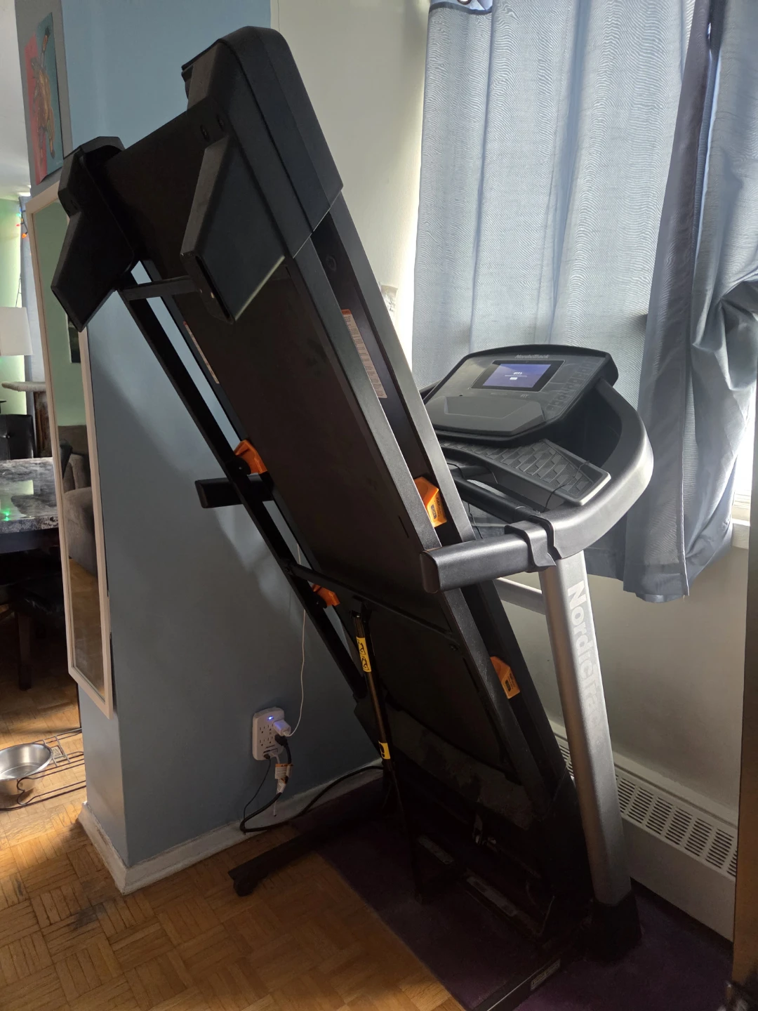 NordicTrack C 1000 Treadmill - photo 3