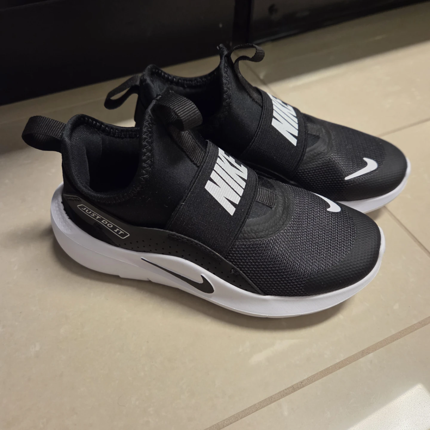 Nike Slip-On Shoes - photo 2