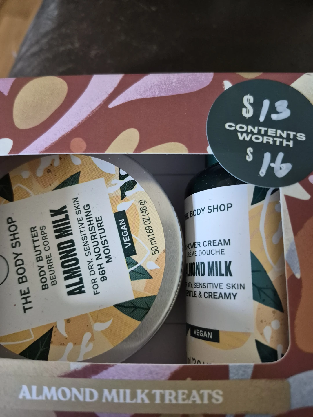 The Body Shop Almond Milk Treats Gift Set