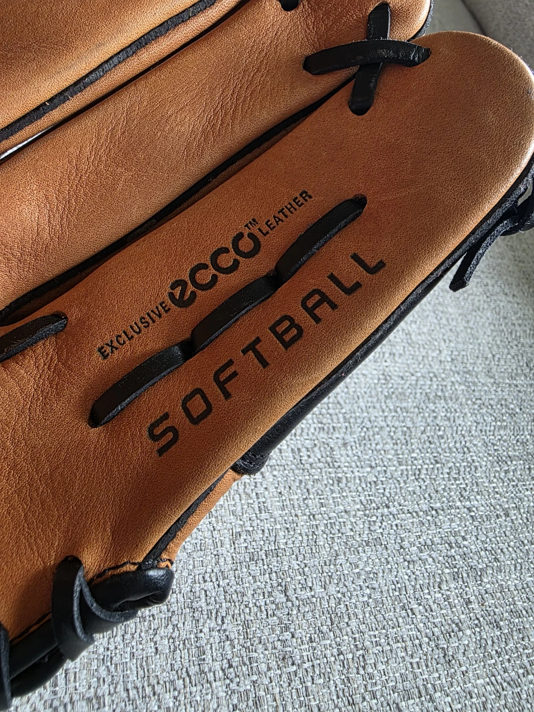 Wilson A500 Softball Glove - photo 4