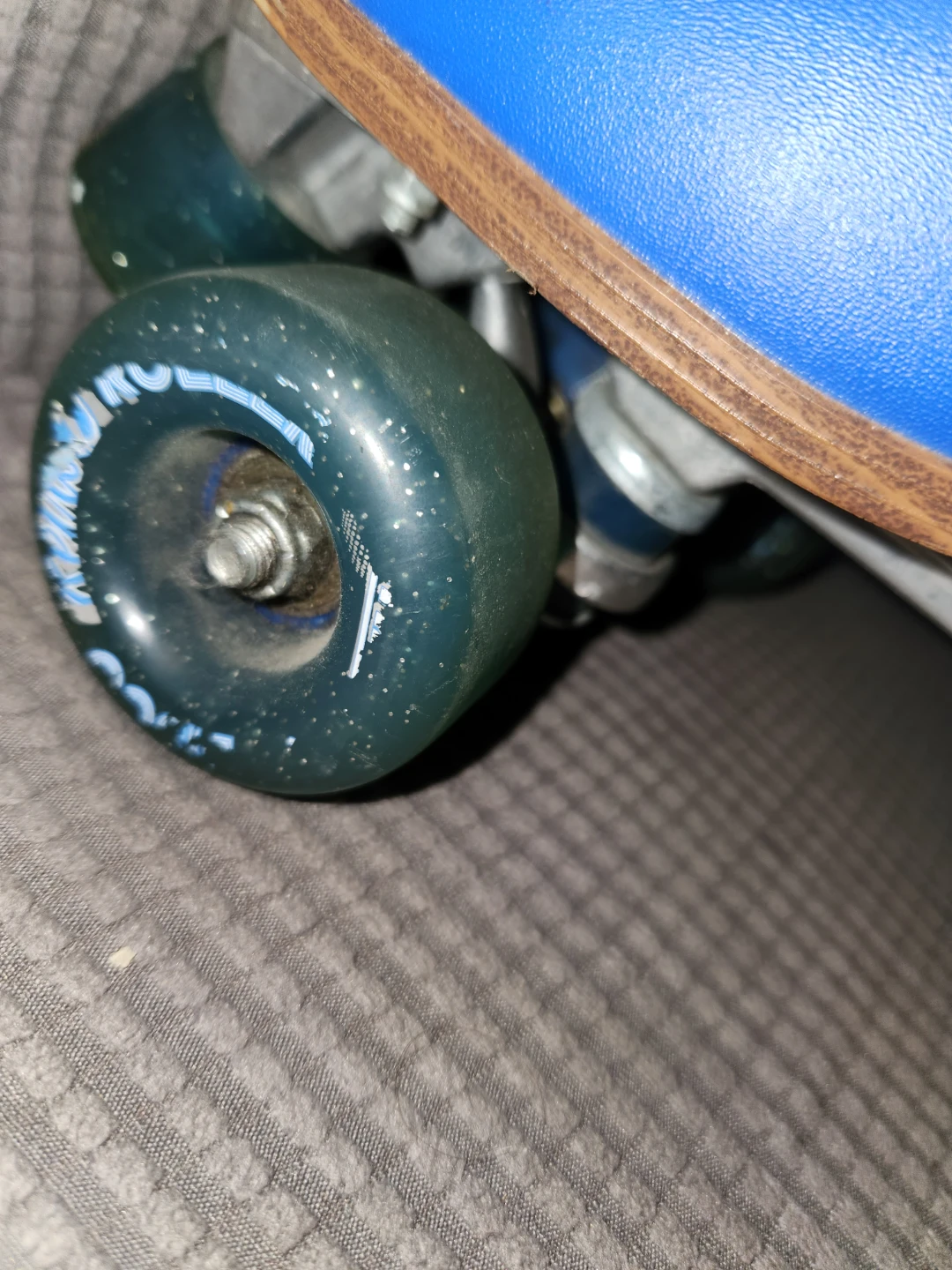 Women's crazy skates roller skates size 7 - photo 5
