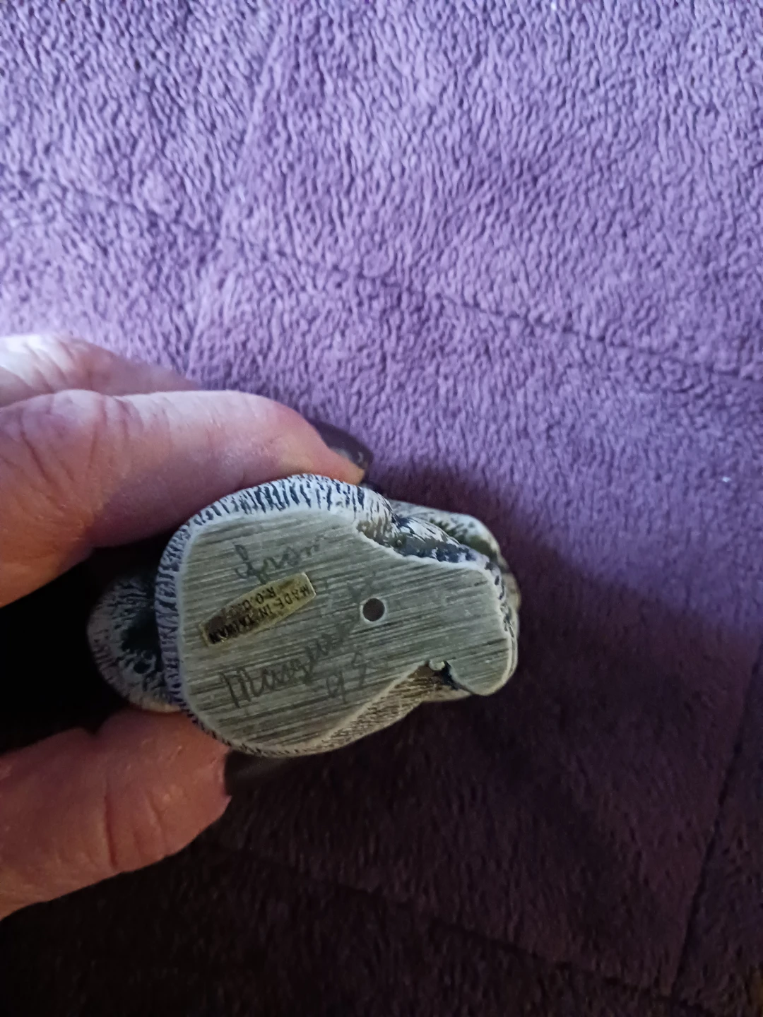 Koala figurine with baby - photo 2
