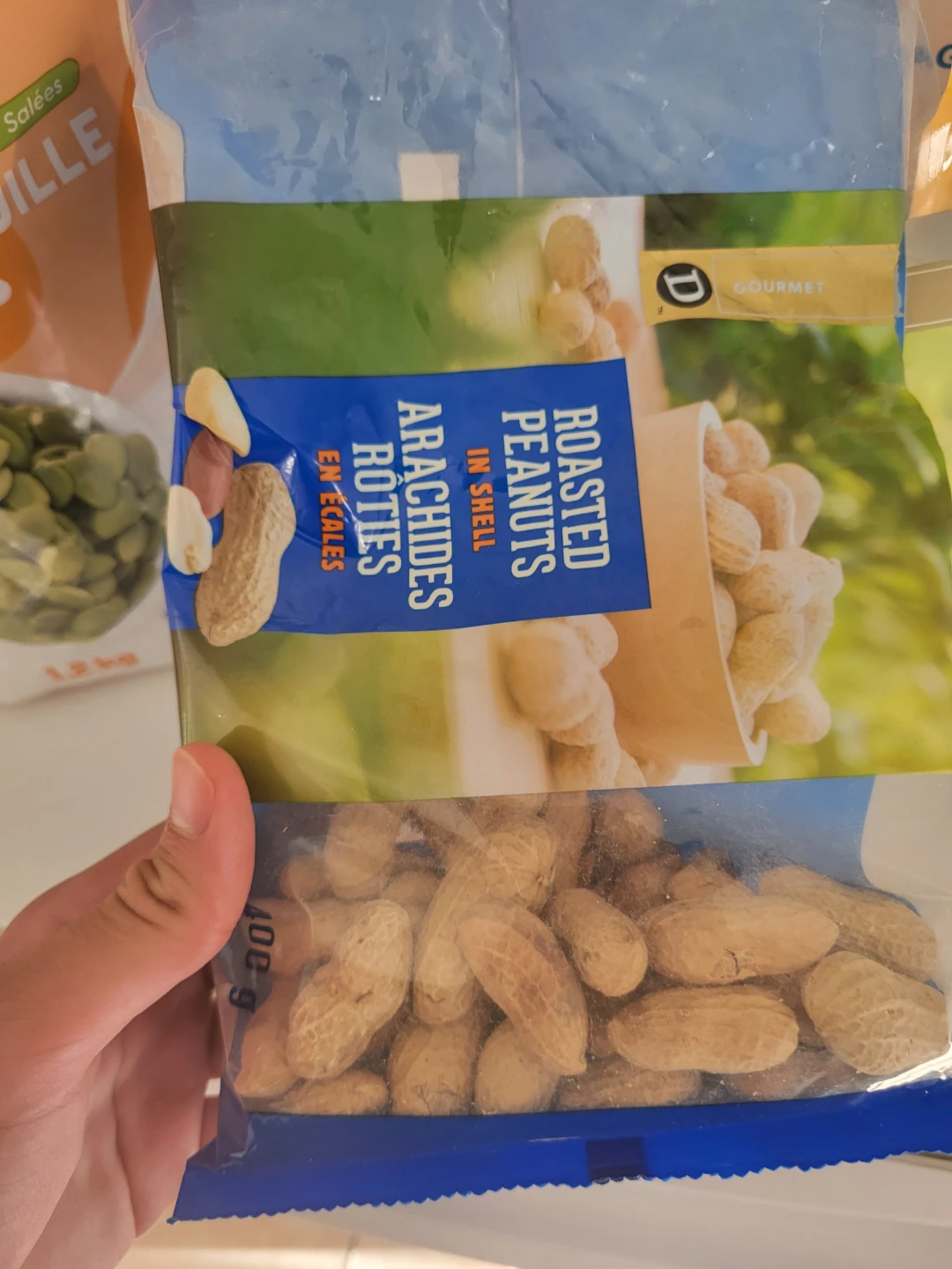 D Gourmet Roasted Peanuts in Shell