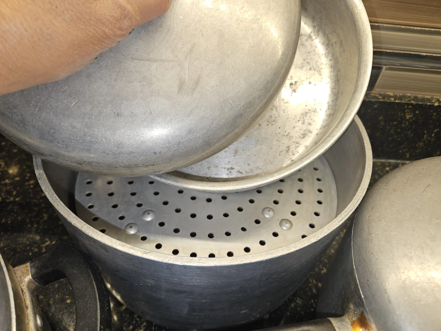 Wear-Ever Aluminum Cookware Set - photo 2