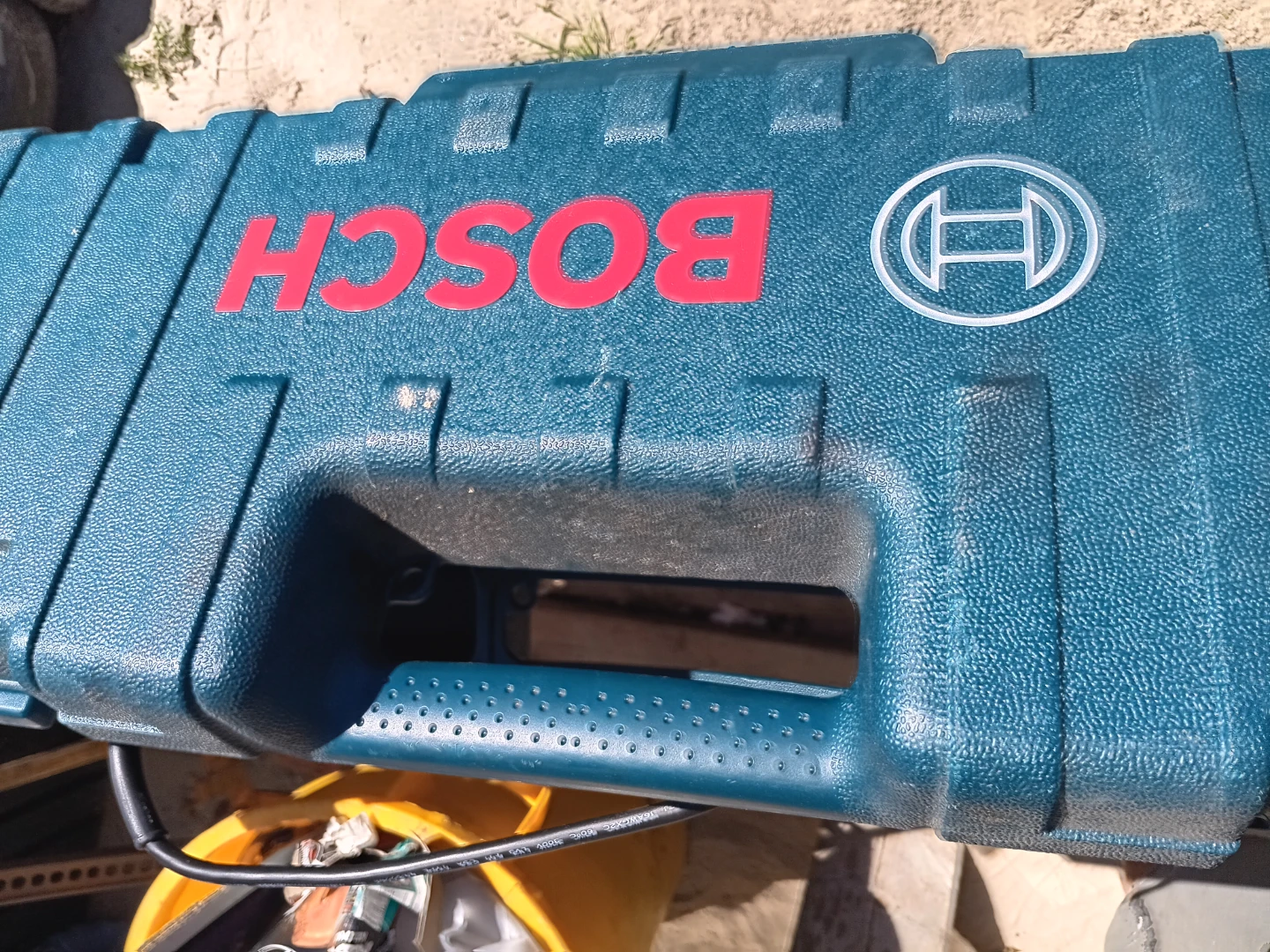 Bosch Reciprocating Saw with Case - photo 4