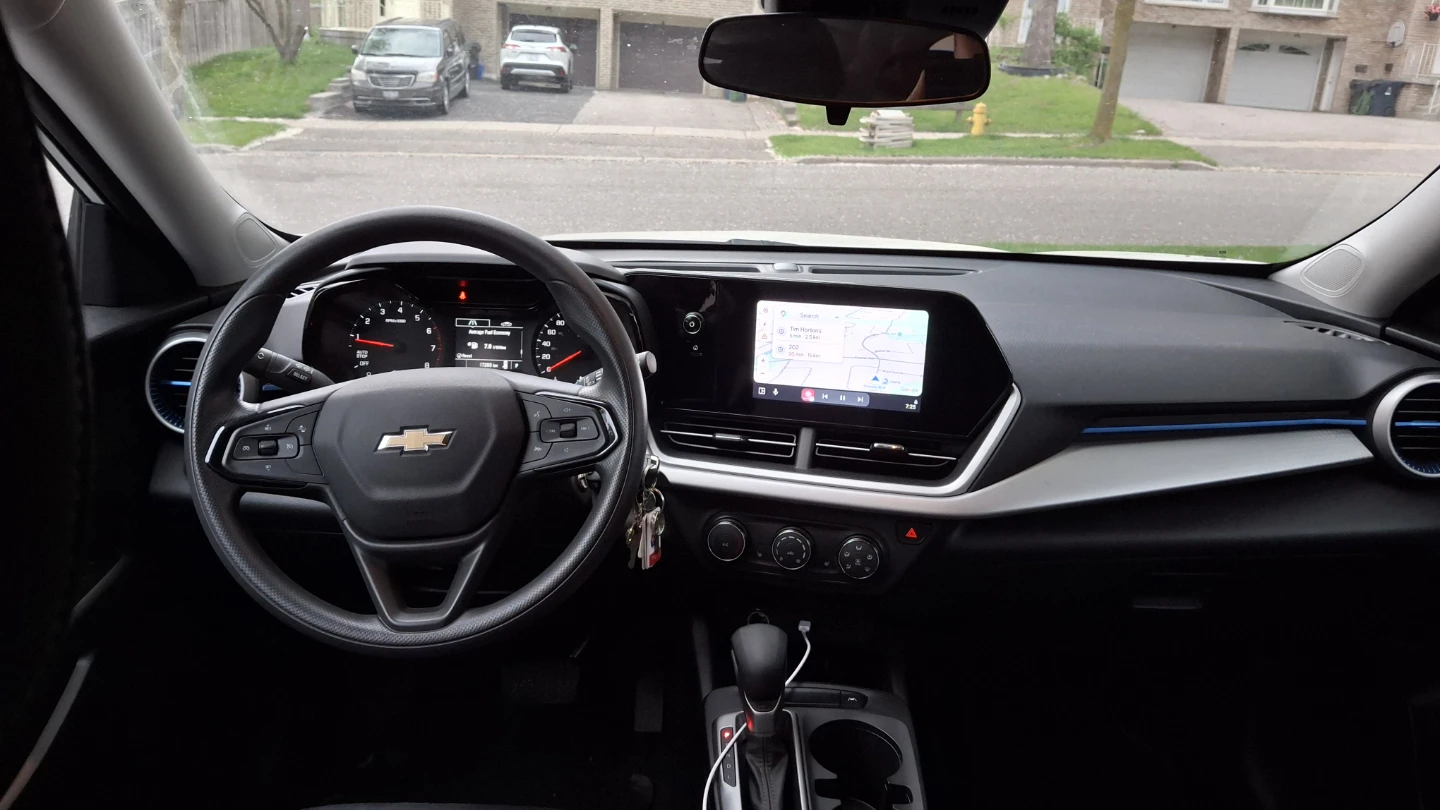 2024 TRAX LS. 17.800km, no accident. - photo 2