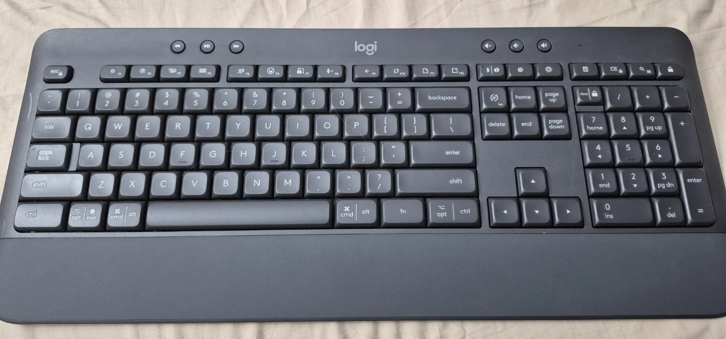 Logitech K650 Wireless Keyboard - photo 3