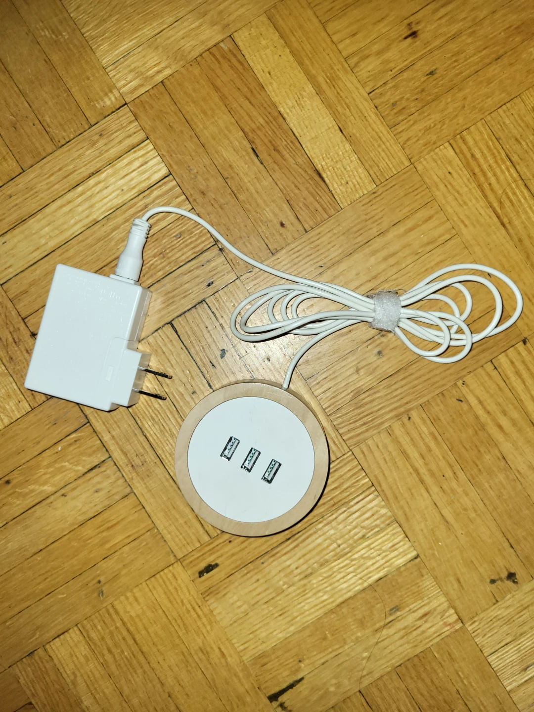 IKEA Nordmärke  3 USB Ports ⚽️