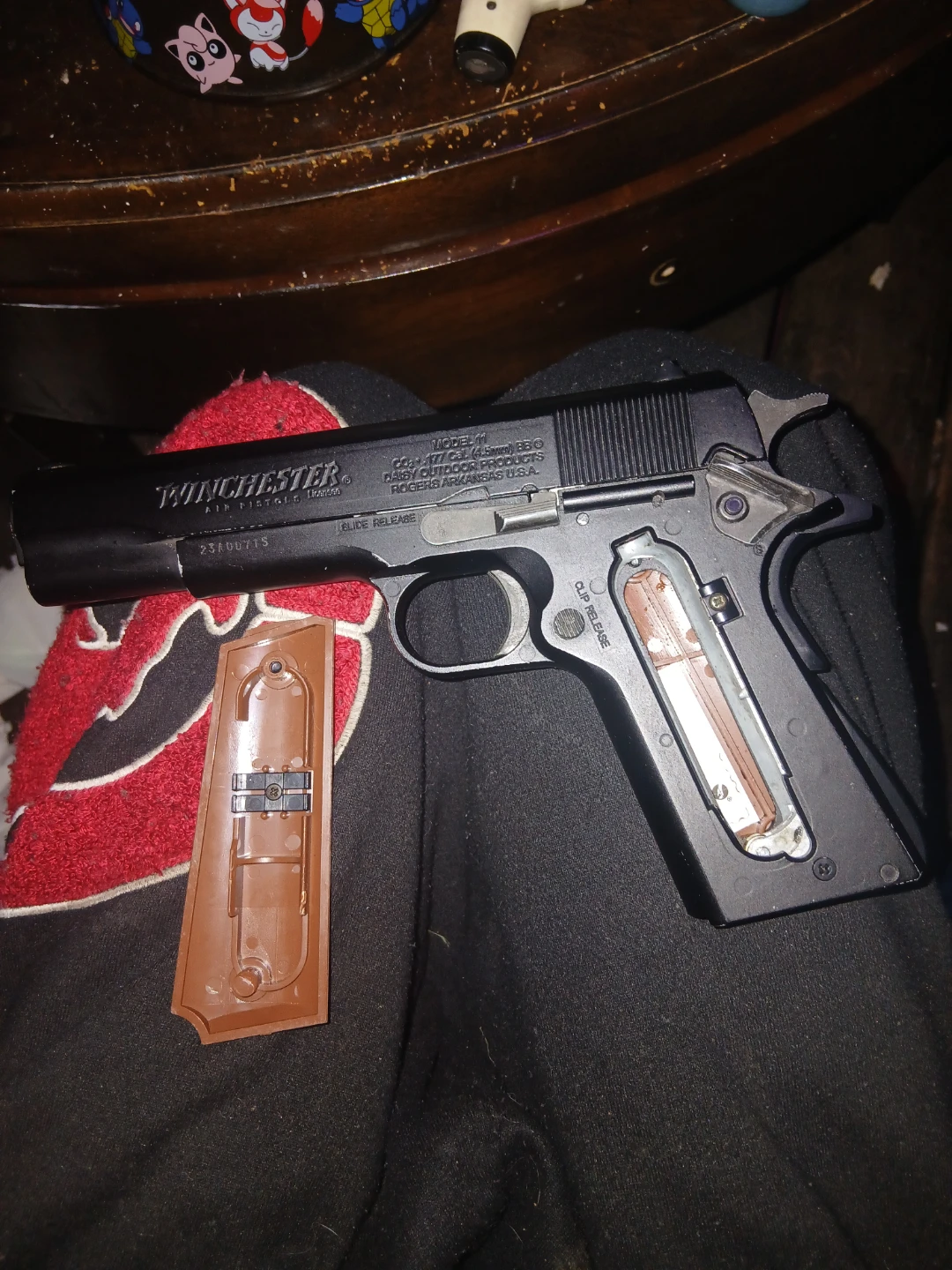 Winchester CO2 BB Gun - photo 3
