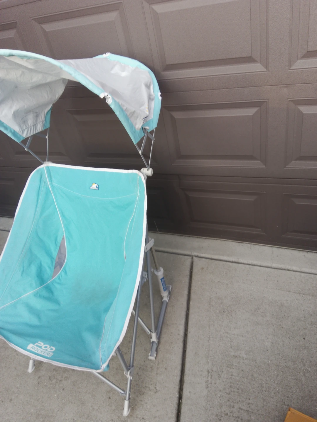 Oztent Pod Rocker Camping Chair with UPF 50+ Sunshade - photo 3