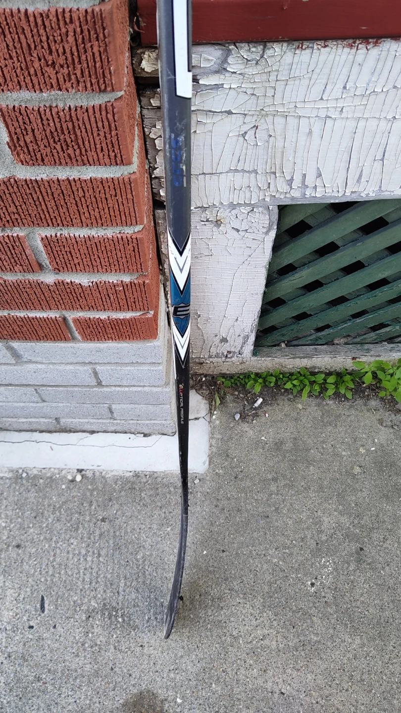 TRUE Catalyst XE Hockey Stick