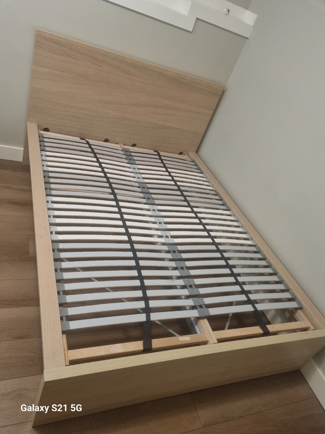 full-size bed frame - photo 2