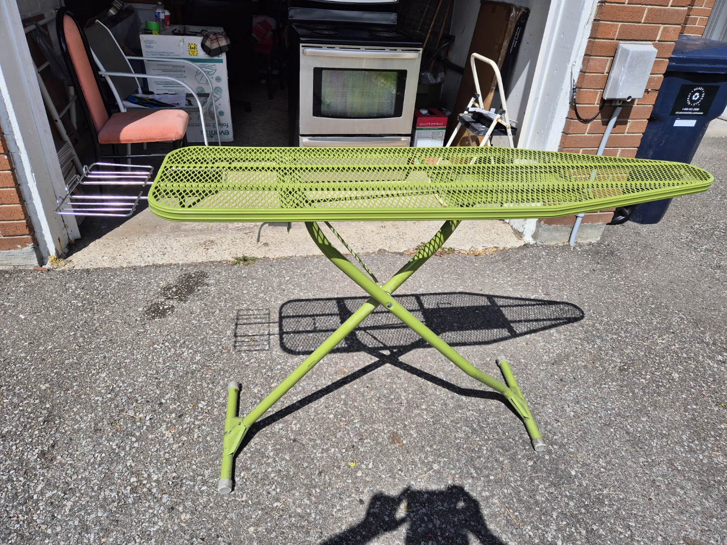 Green Metal Folding Ironing Board - photo 2