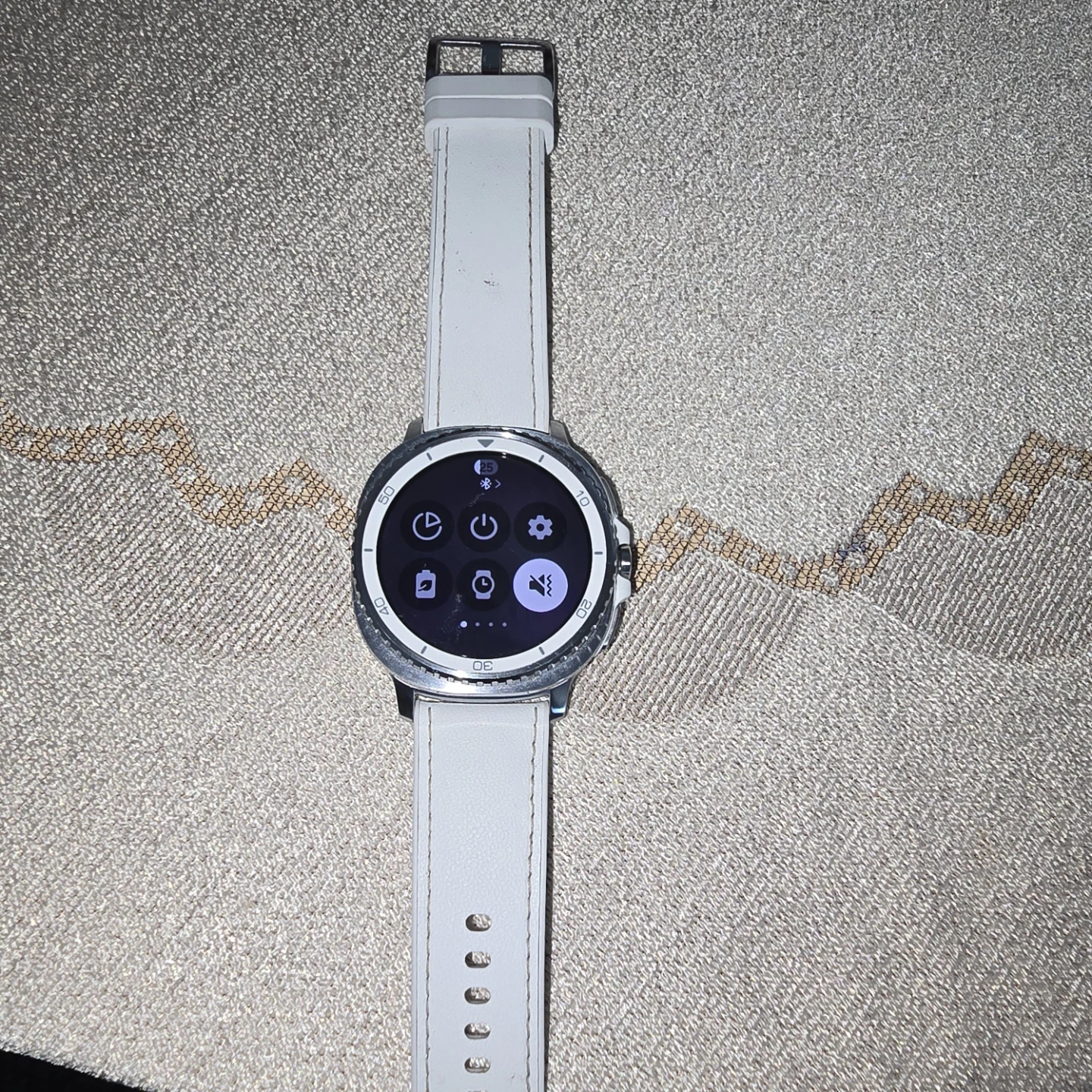 Used - like new - photo 5
