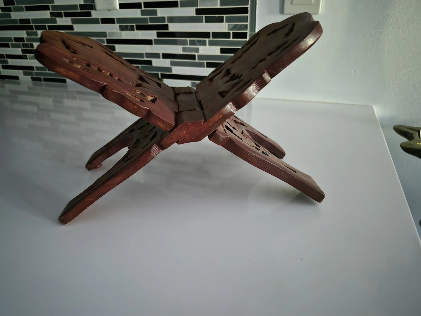 Wooden Carved Book Stand
