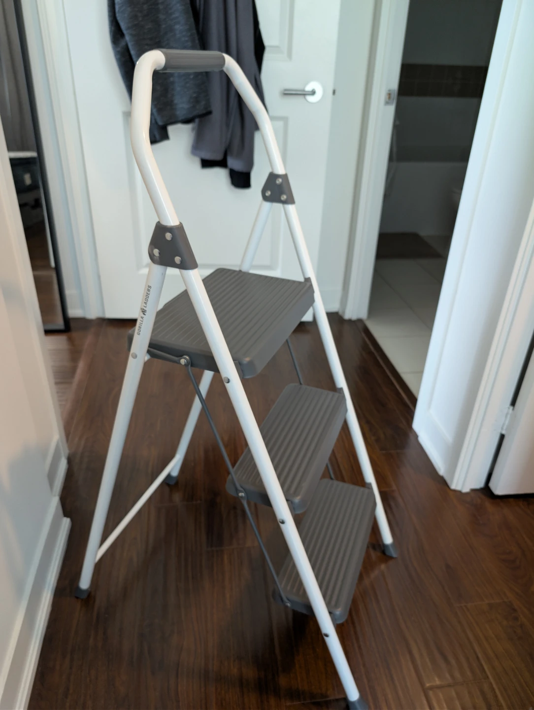 Gorilla Ladders 3-Step Ladder