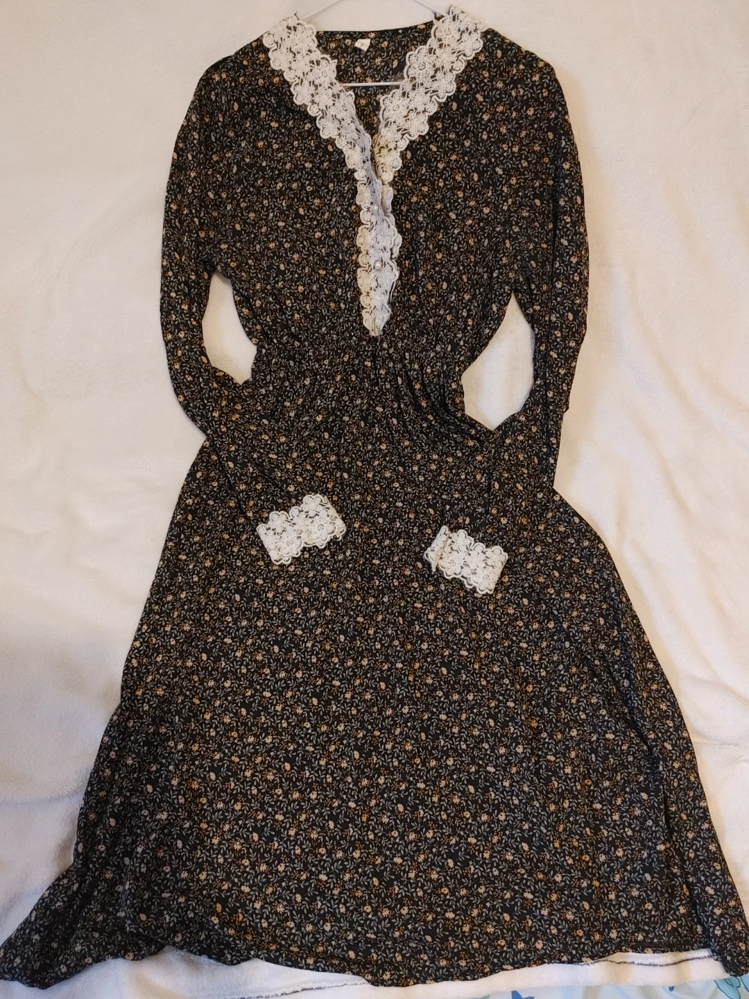 Floral Print Midi Dress with Lace Trim - Size L