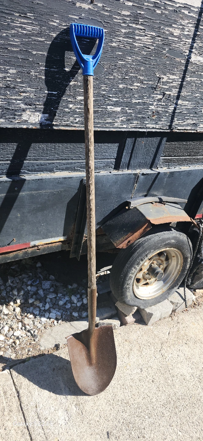 Used long Shovel with Blue Handle. - photo 2