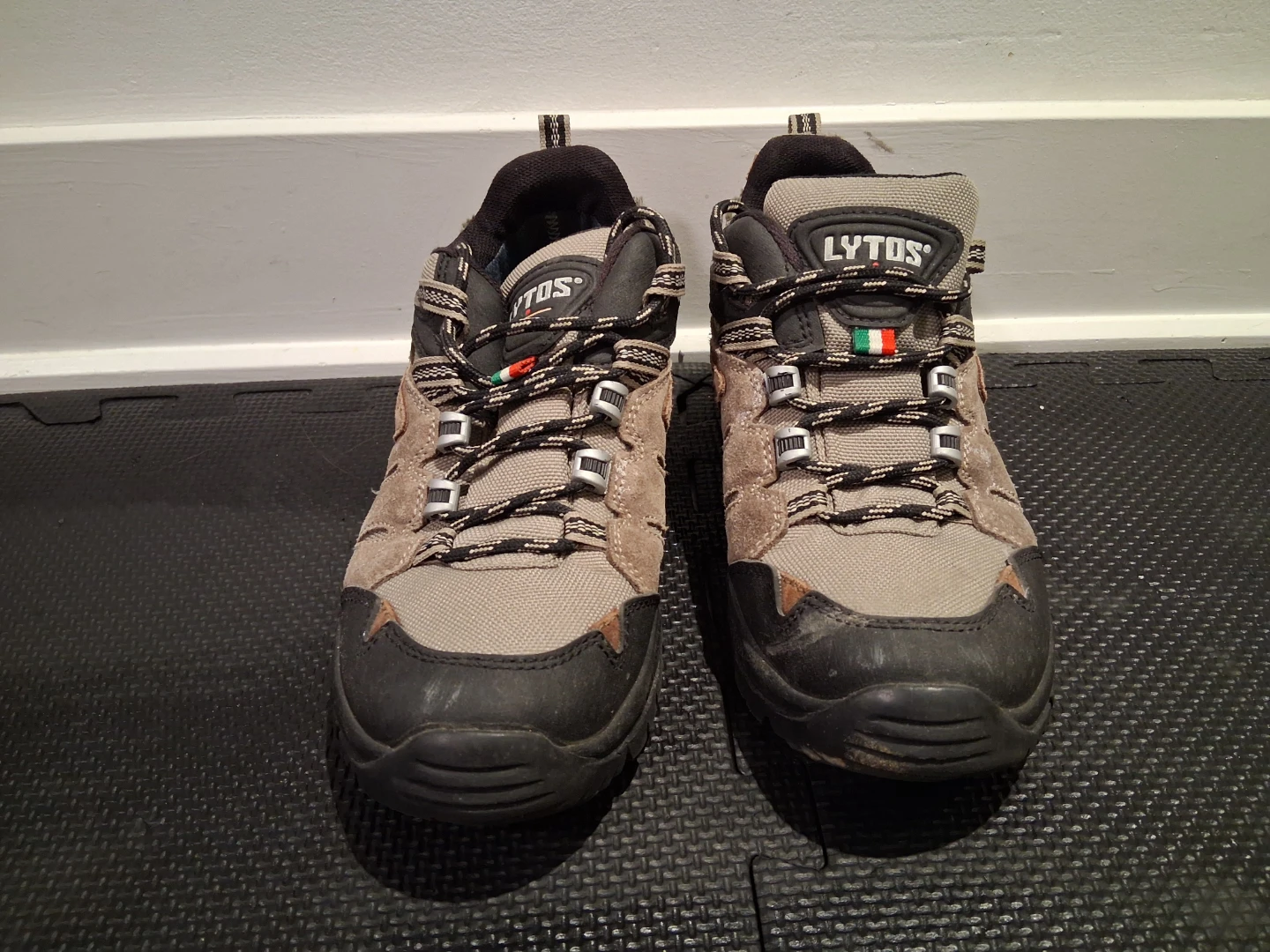 Hiking Shoes - photo 2