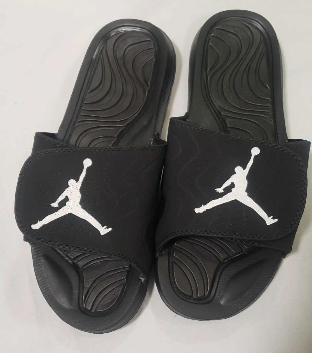 Brand new White Black Slides - Black