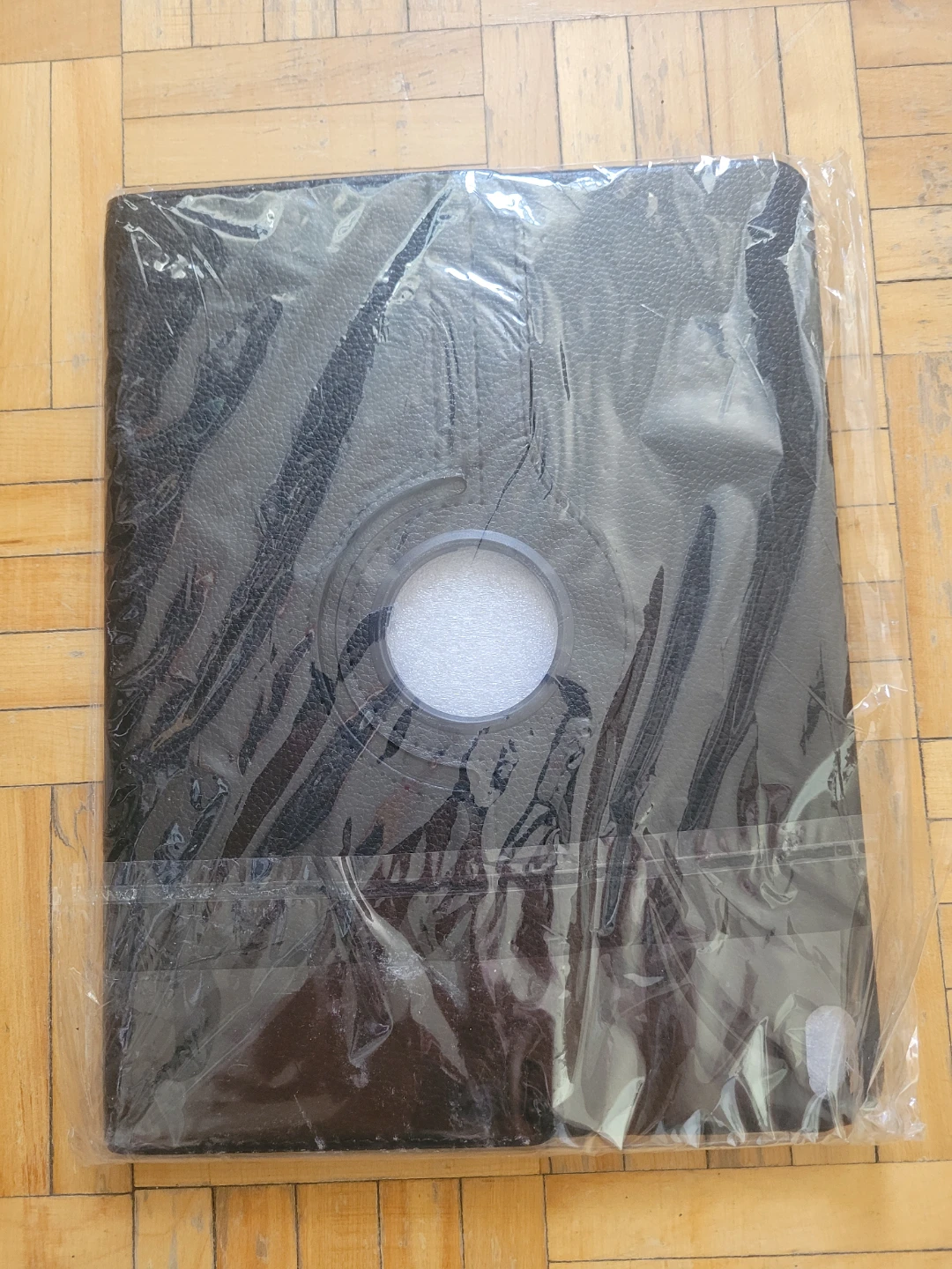 Black iPad 11" Tablet Case with 360 Swivel Stand