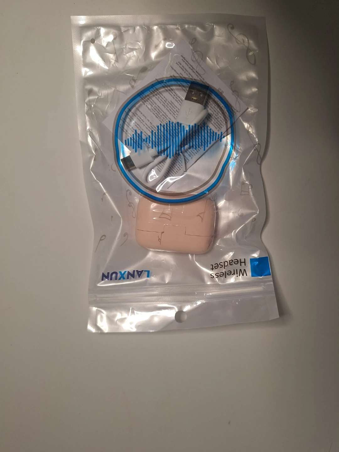 Wireless Earbuds Case with Charging Cable