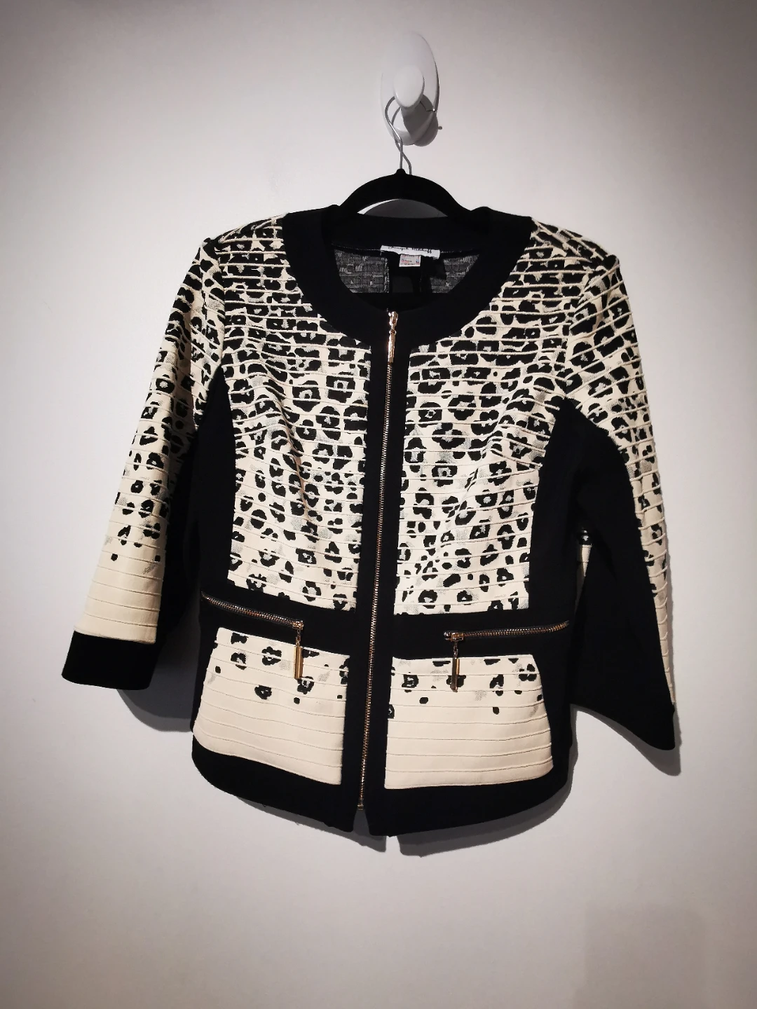 Joseph ribkoff s6Animal Print Zip Jacket - photo 2