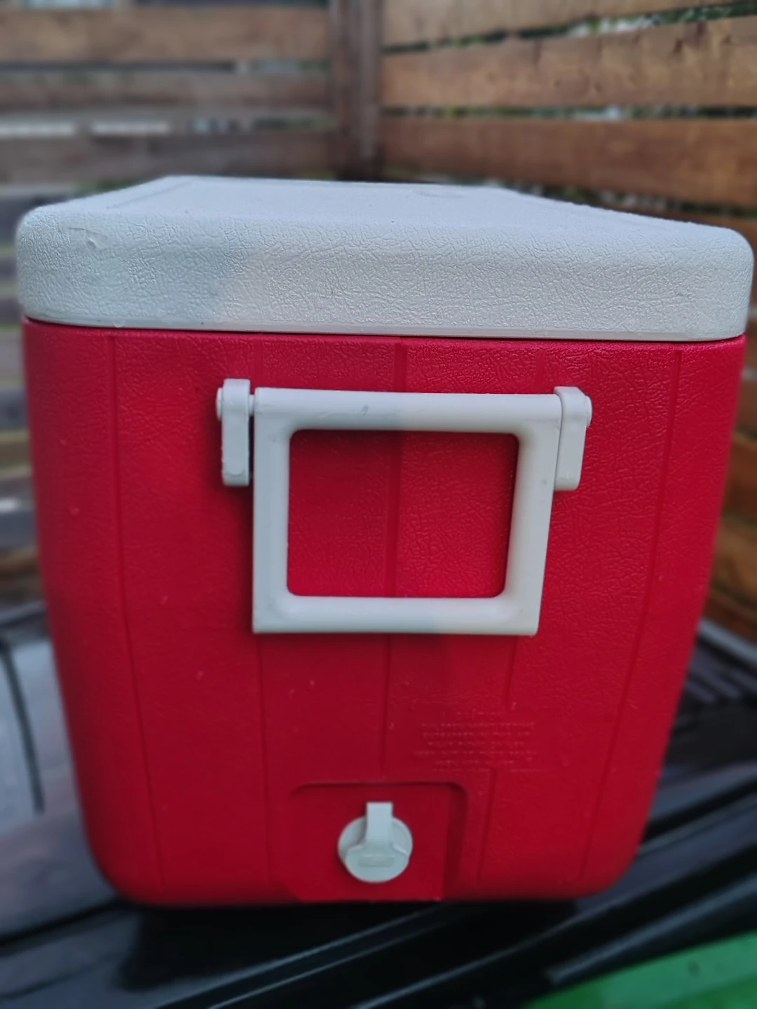 Vintage Coleman 48qt Carry Cooler with Drain - photo 3