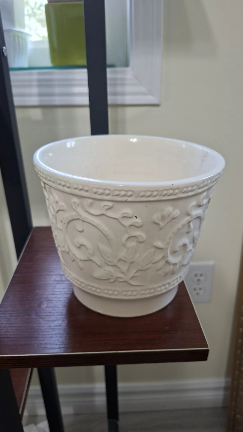 White Embossed Planter Pot