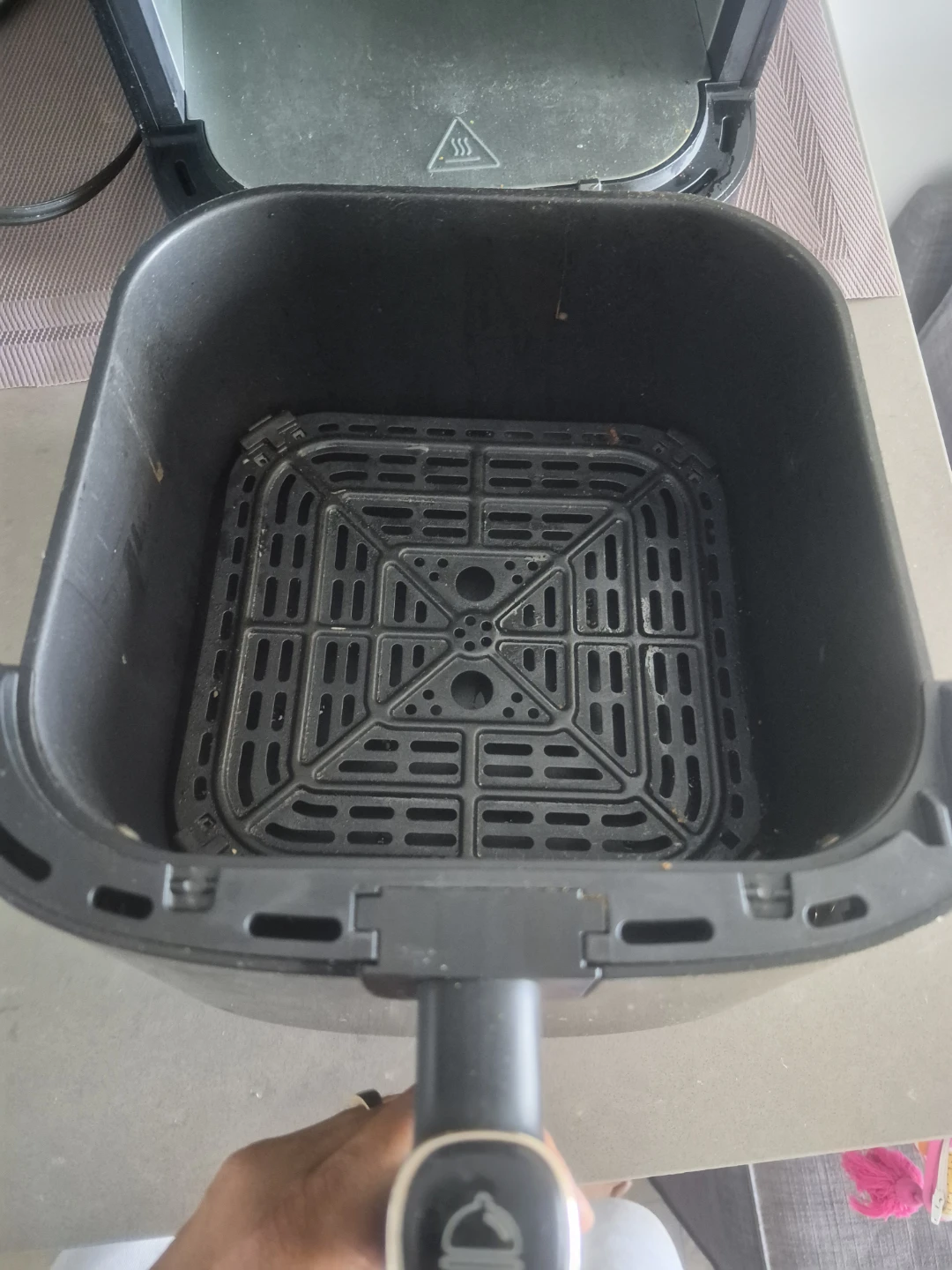 Living Basics Air Fryer - photo 2