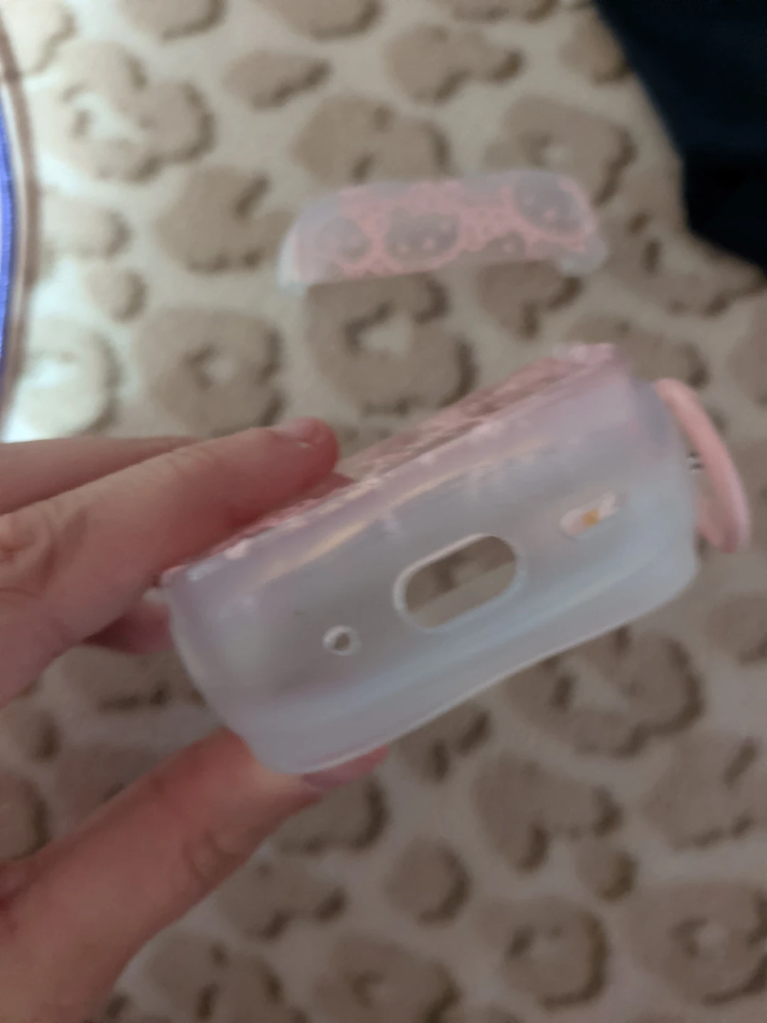 Hello Kitty AirPod Case with Charm - photo 4