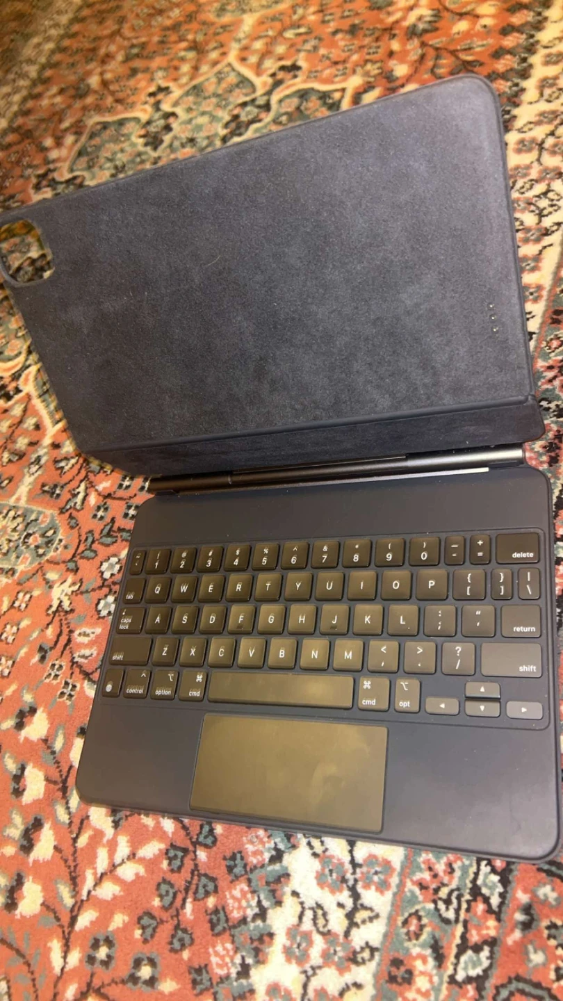 Apple Magic Keyboard for M4/M5 iPad Pro 11-inch - photo 2