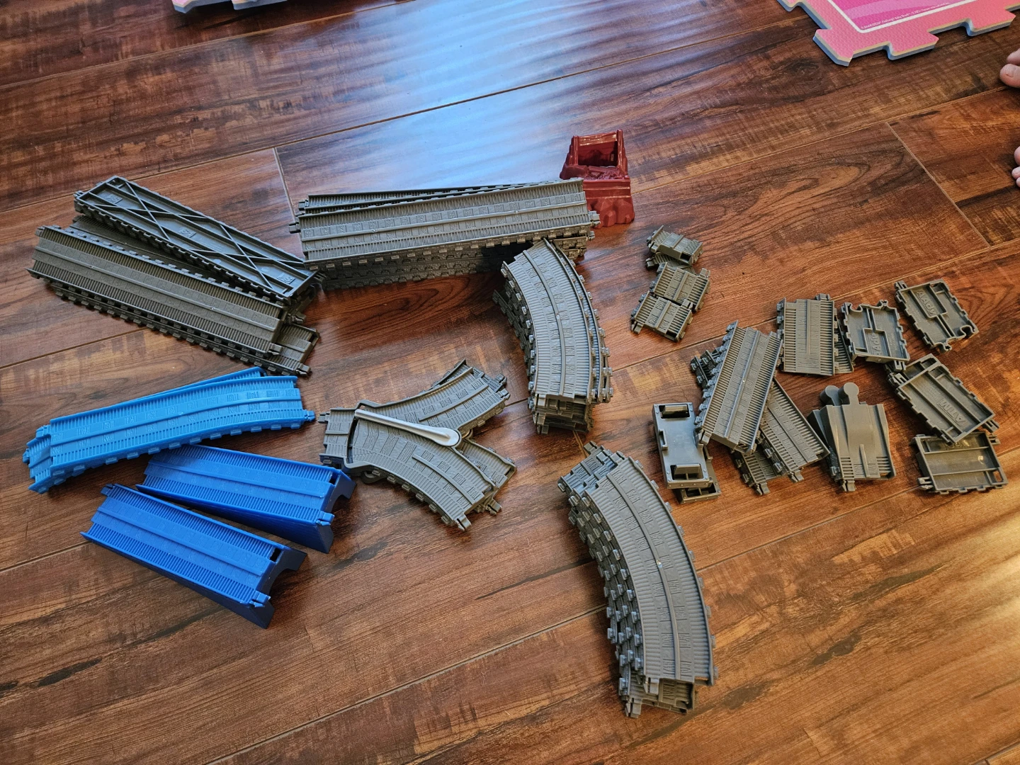 Thomas & Friends Super Station Playset - photo 3