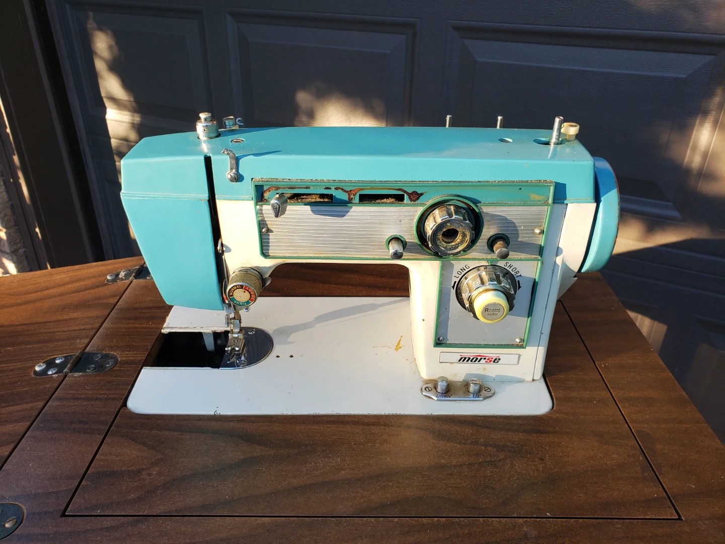 Sewing Machine - photo 2