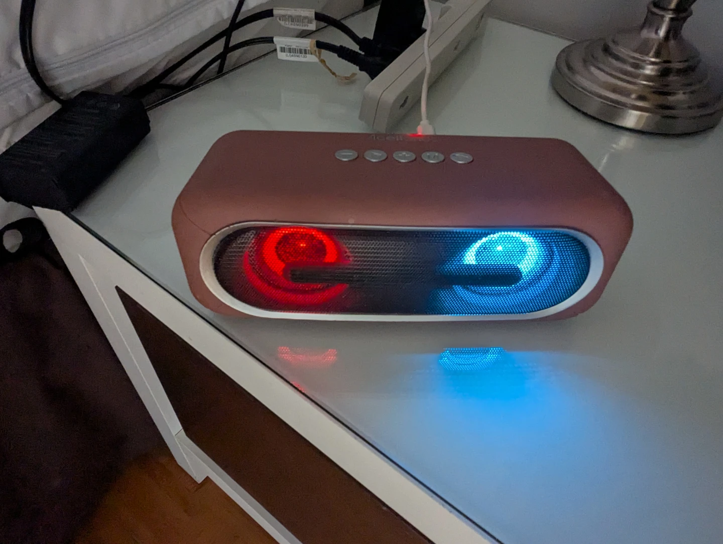Acellories Bluetooth Speaker and FM Radio