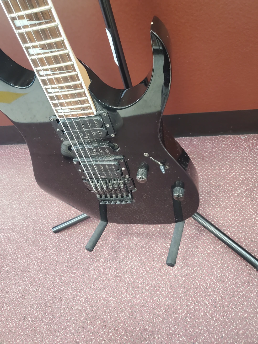 Ibanez RG Series Electric Guitar - photo 3