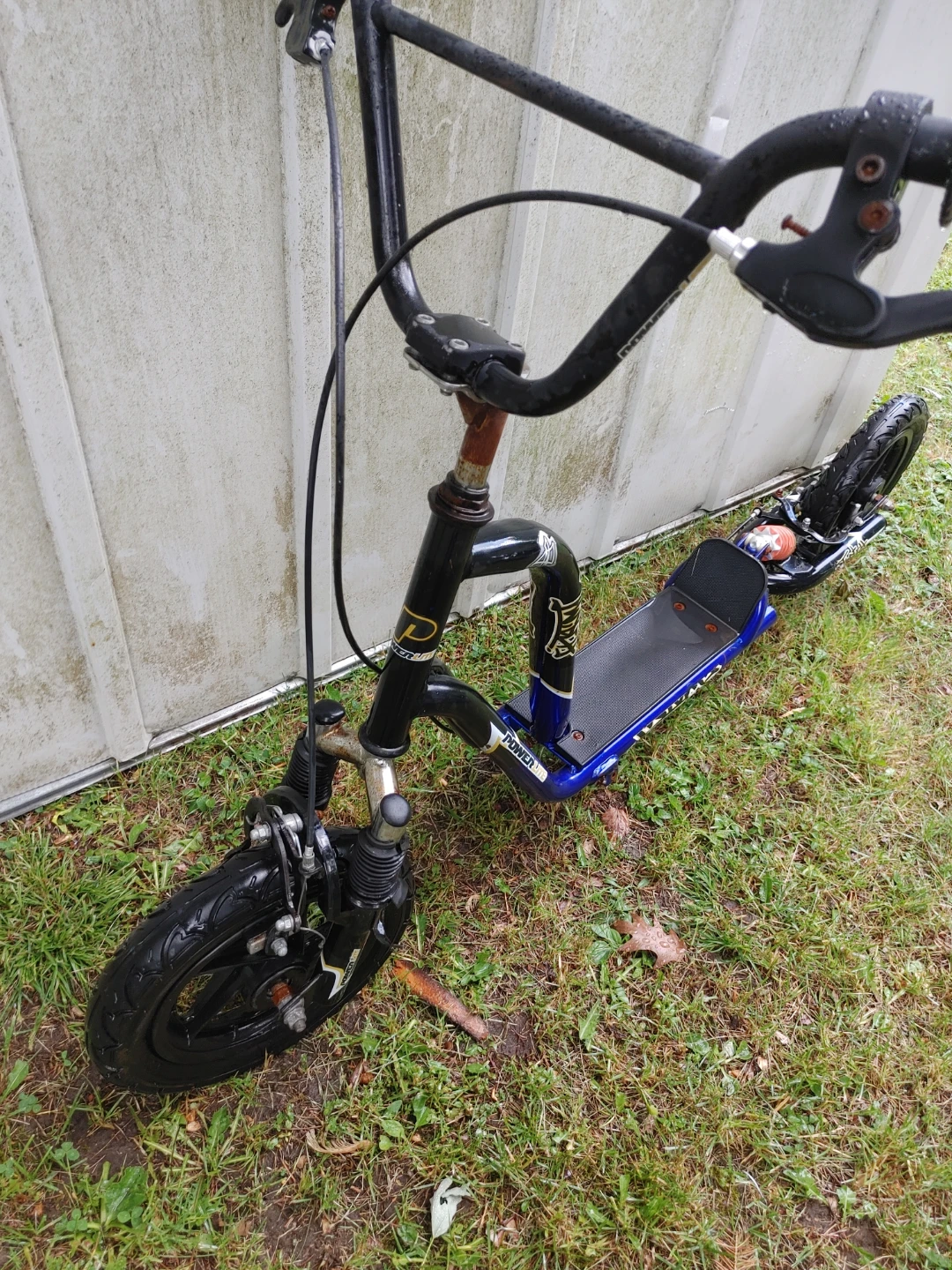 POWER-Assisted Scooter - photo 2