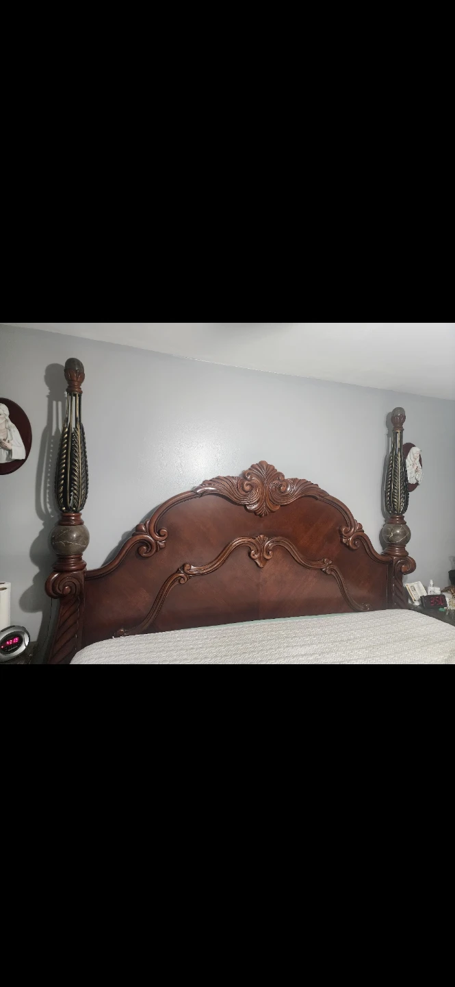 Ornate Mahogany Four-Poster Bed Frame king size