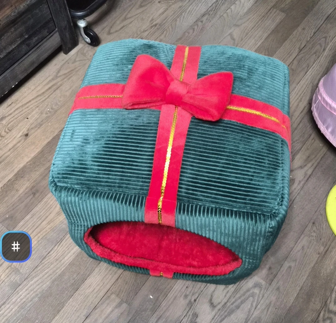 Pet Bed Christmas Box Design