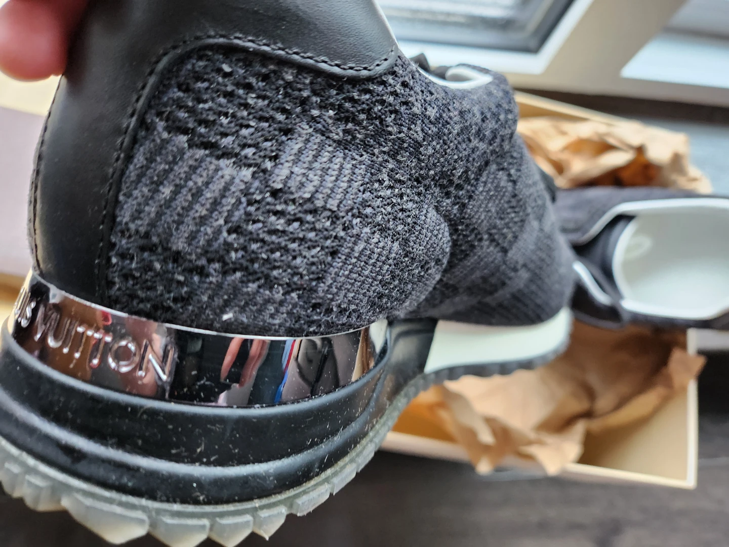 Near NEW, Authentic Louis Vuitton Sneakers - photo 3