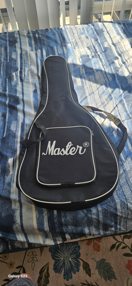 Brand new Master Guitar with case - photo 4