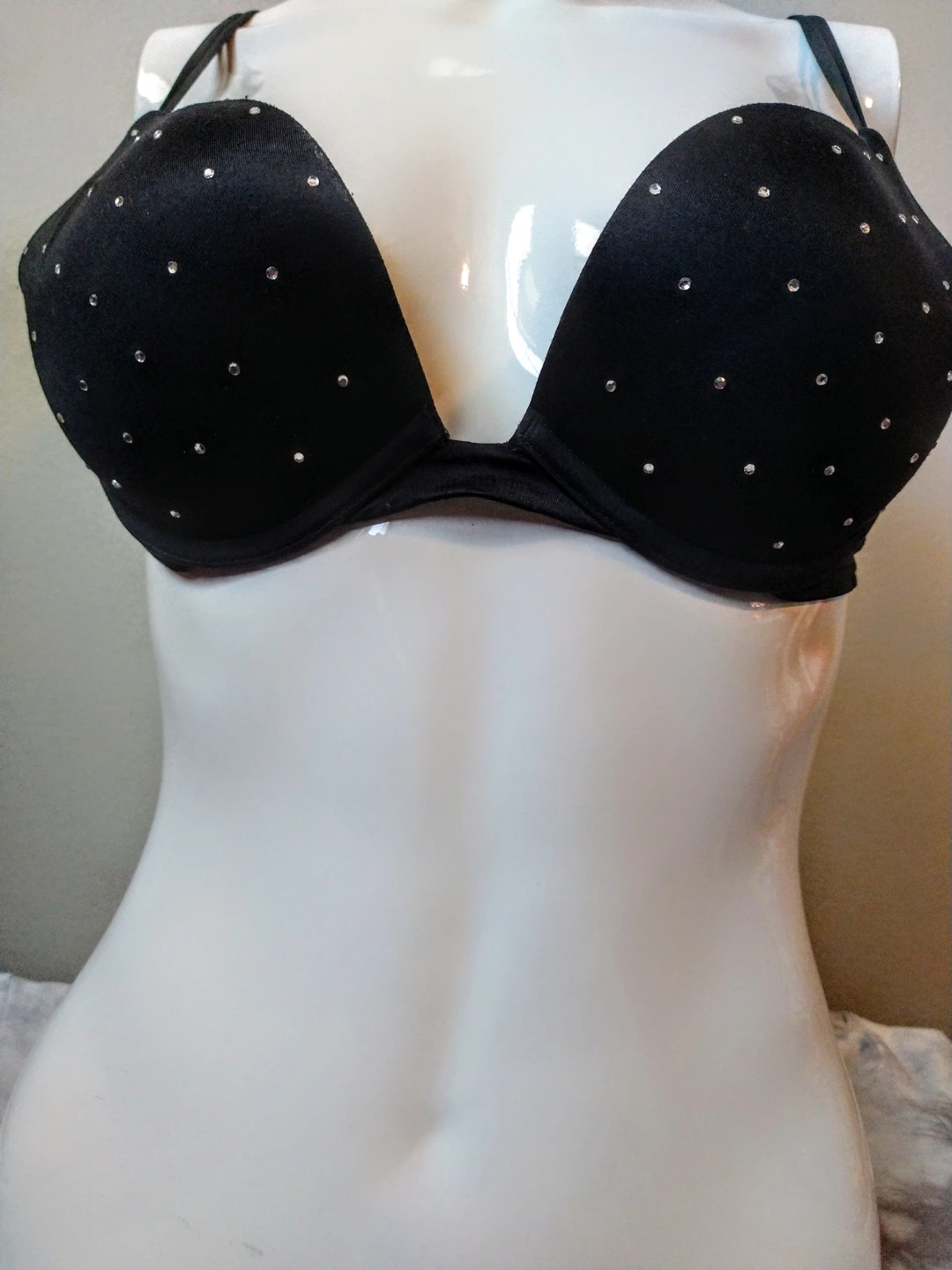 Victoria Secret Rhinestone Push Up Bra Size 34B - photo 4