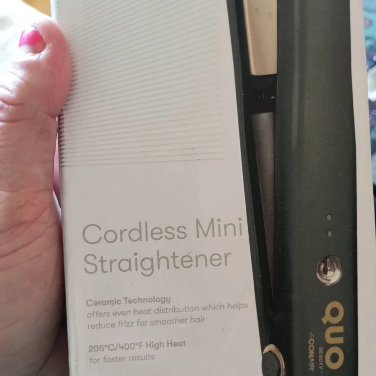 QUO Beauty Cordless Mini Straightener by Conair - photo 3