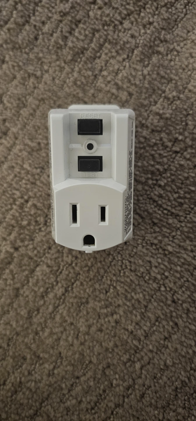Southwire Ground Fault Circuit Interrupter Outlet - photo 2