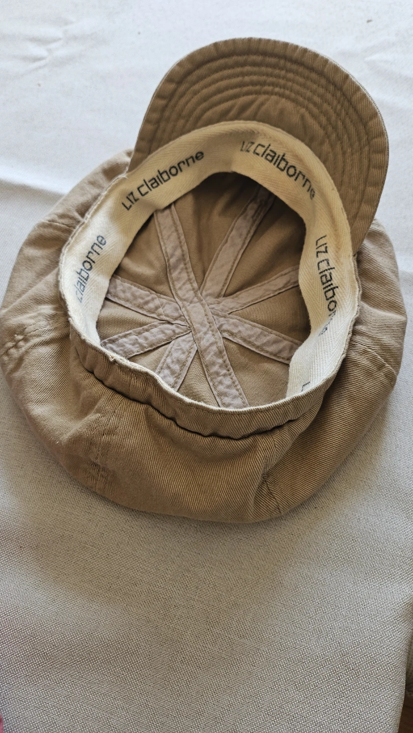Liz Claiborne Tan Newsboy Cap